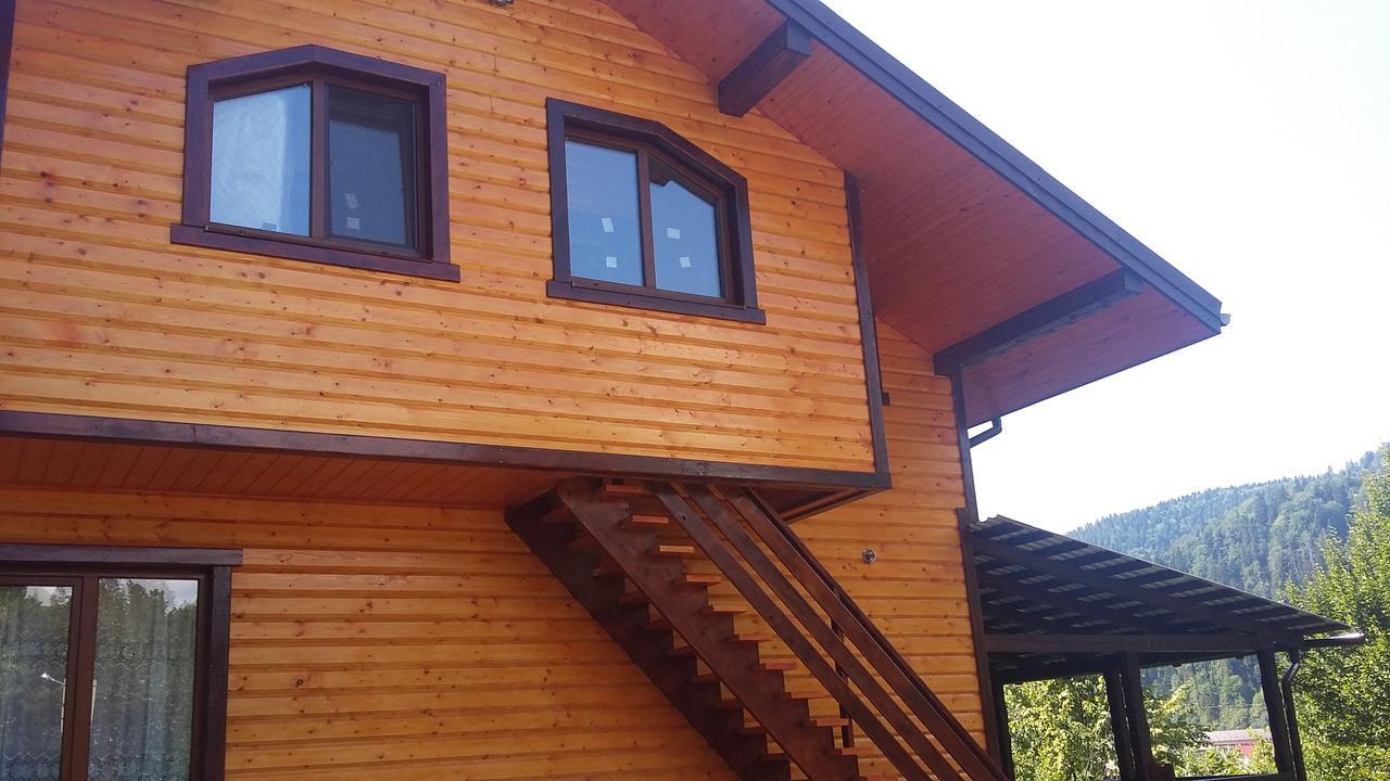 Чан-Садиба Гуцульська Пісня Mîkulîciîn Exterior foto