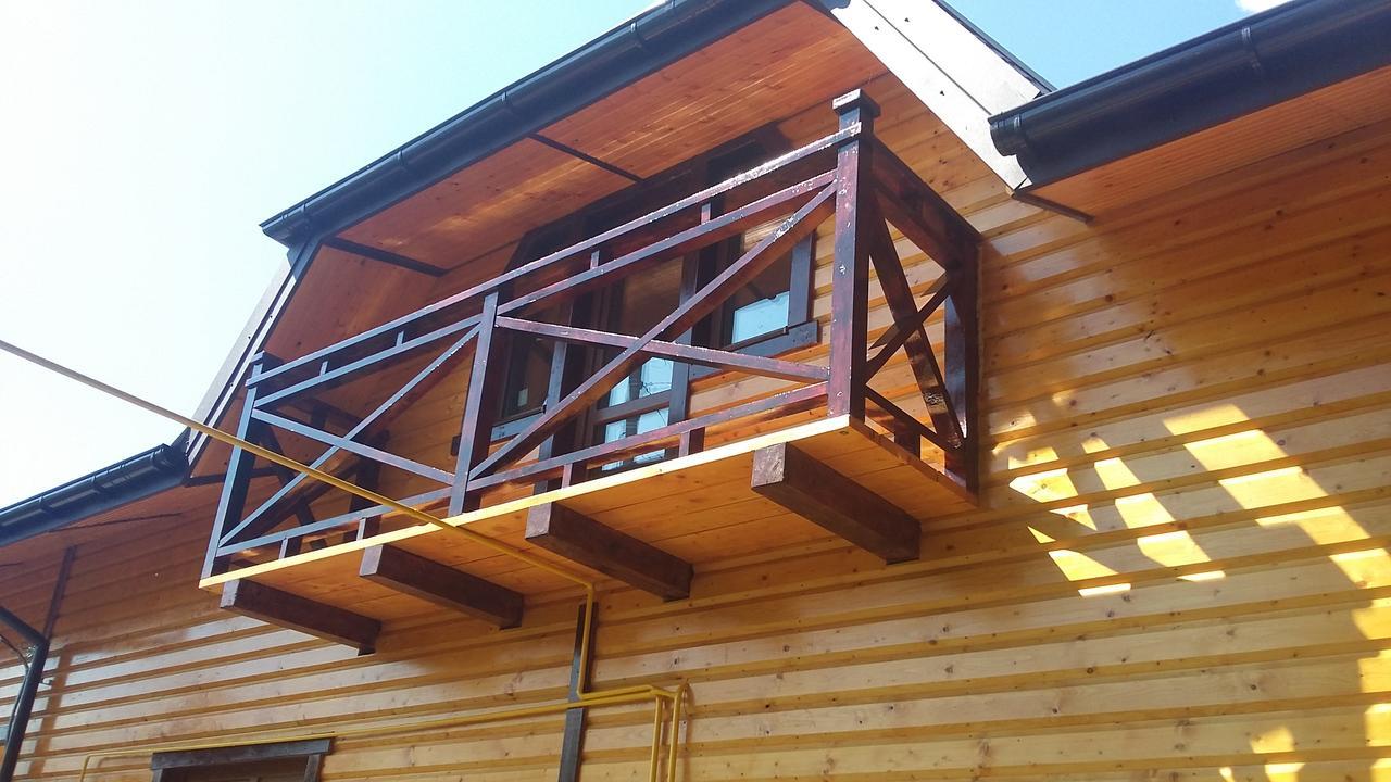 Чан-Садиба Гуцульська Пісня Mîkulîciîn Exterior foto
