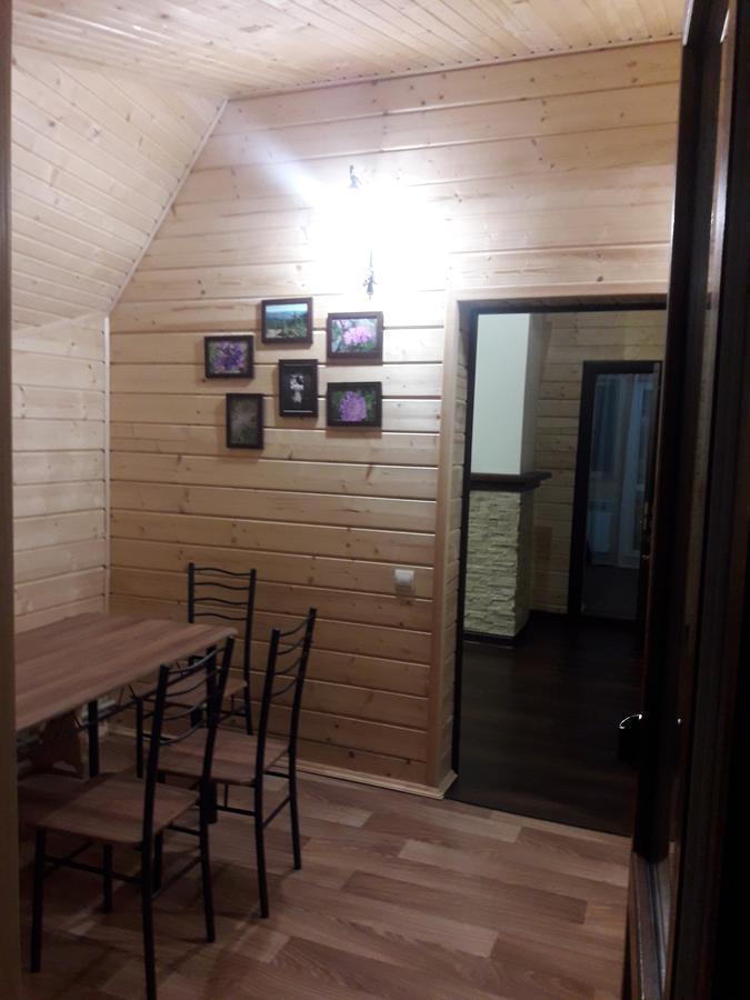 Чан-Садиба Гуцульська Пісня Mîkulîciîn Exterior foto